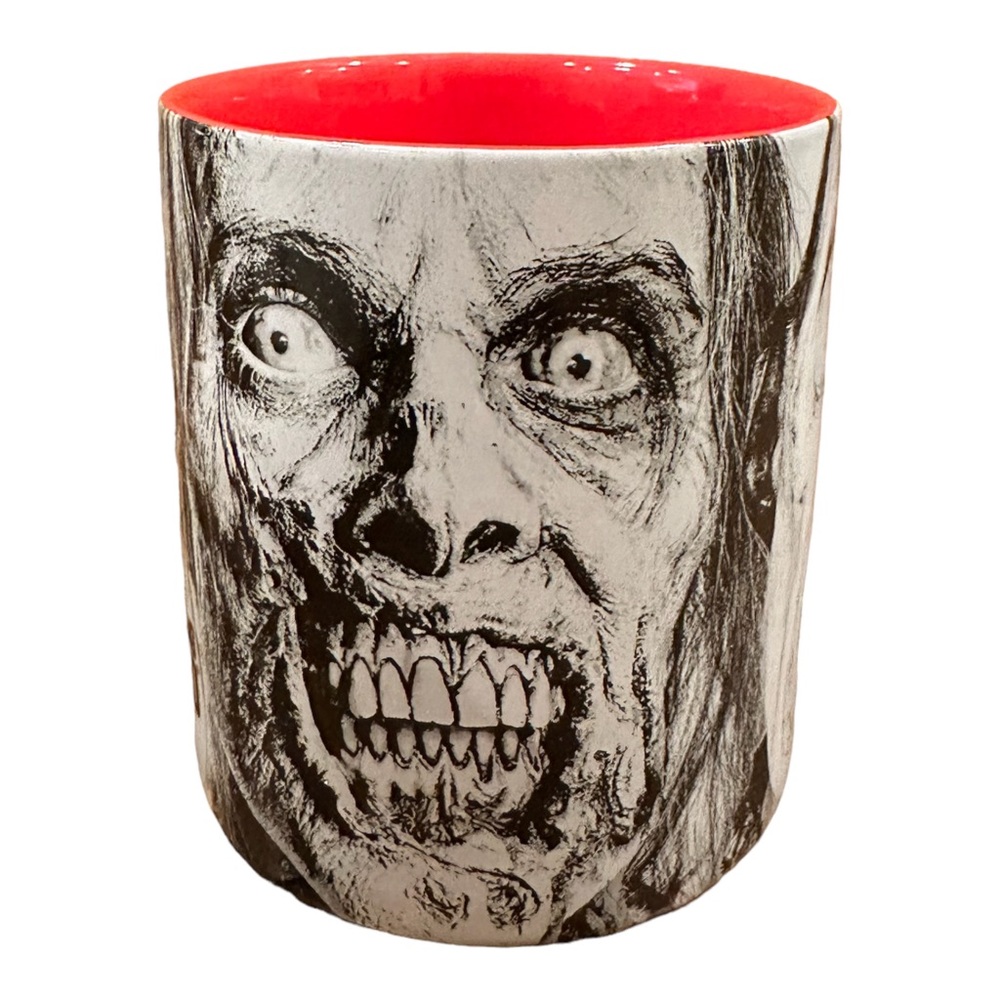 2016 AMC THE WALKING DEAD 20 OZ Coffee Mug Zombie Inside 3D Halloween